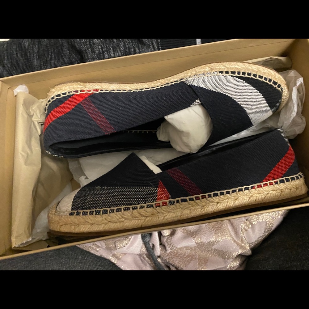 Burberry Espadrilles barely worn